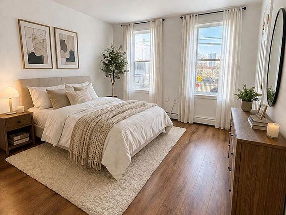 4th image of 85 Kearney Ave #3