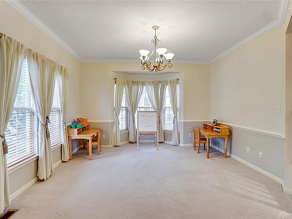 5th image of 3639 Parliament Ct