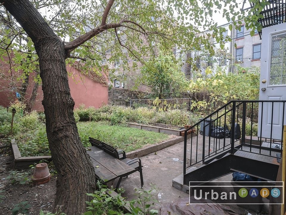 1st image of 55 Brooklyn Ave APT 2