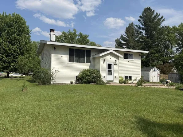 100 Raymond Street, Friendship, WI 53934