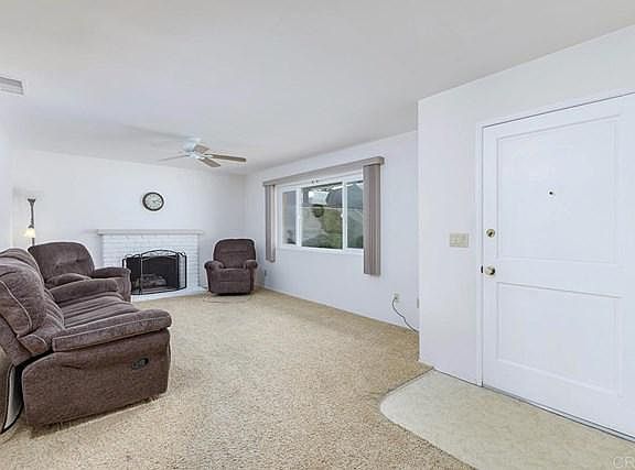 4th image of 1573 Jeffrey Ave
