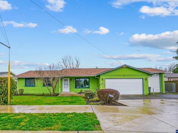 4473 Hayesville Dr NE, Salem, OR 97305