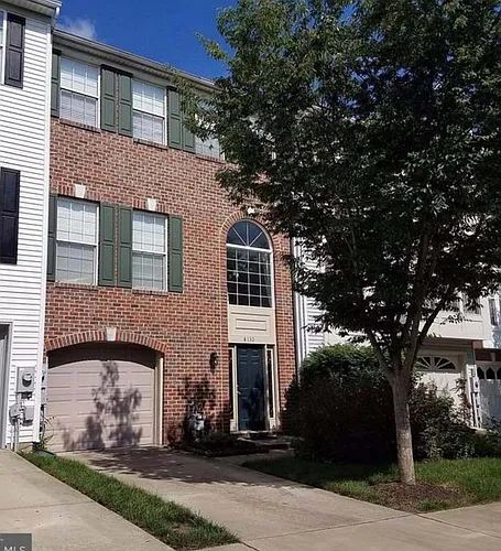 8130 Mallard Shore Dr Photo 1