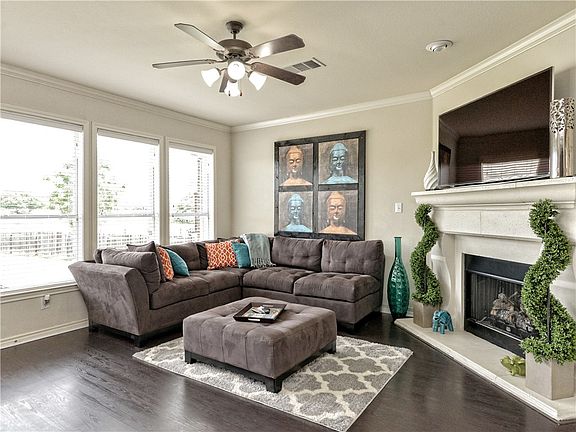 5th image of 3902 Harvey Penick Dr