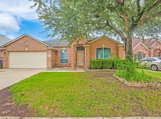 7715 Labrador Dr, Arlington, TX 76002