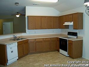 4th image of 10154 Cedarcliff