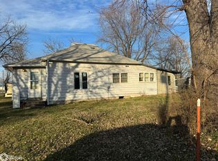 1423 S 21st St, Centerville, IA 52544
