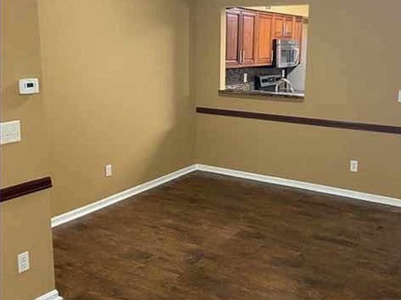 5th image of 2654 Brandon Cir