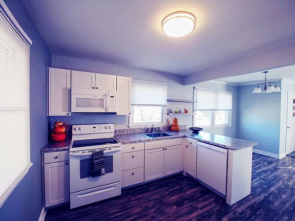 4th image of 115 Ilhardt Ave