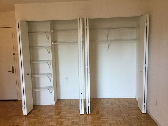 5th image of 250 W 50th St APT 7T