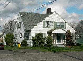 203-205 NE Bryant St, Portland, OR 97211