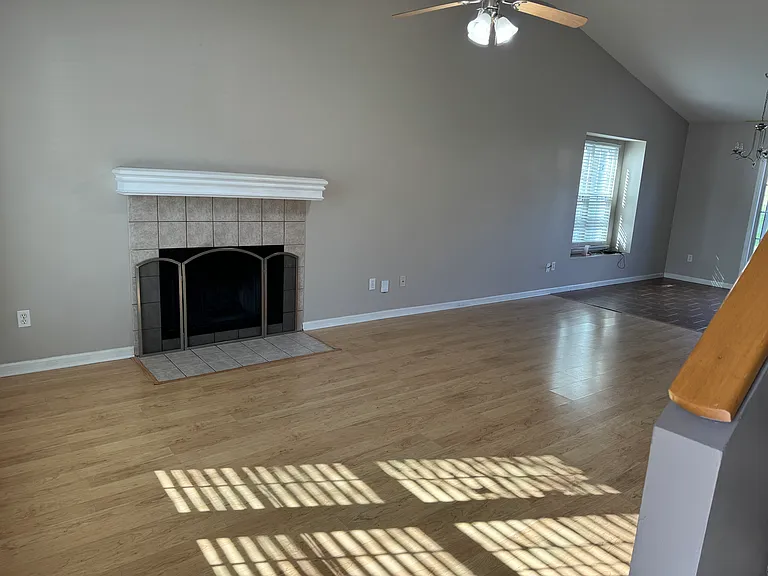 4008 W 26th Ter — Photo 15