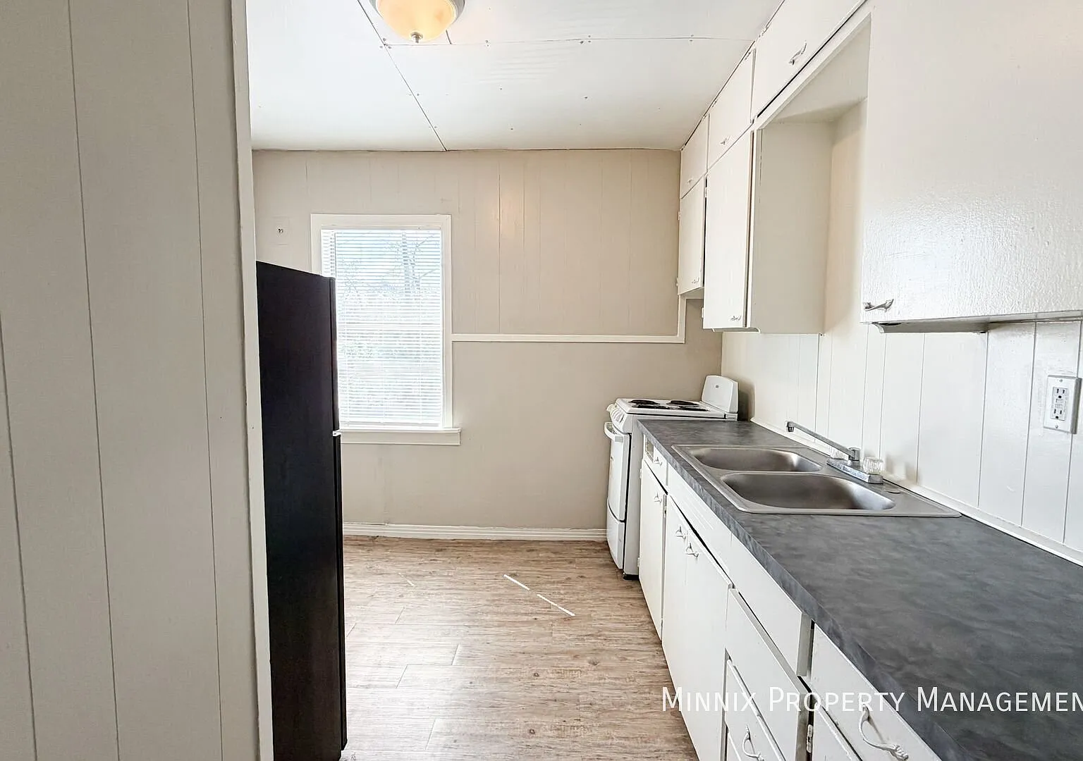 2 bedroom | 2123 18th St. #B — Photo 2