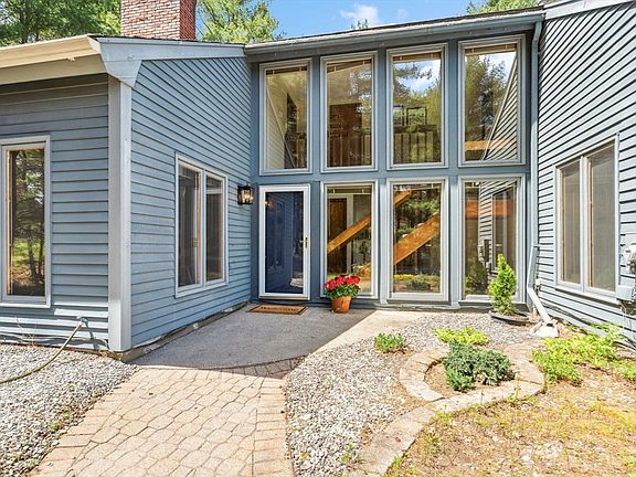 2nd image of 46 Kirkland Dr