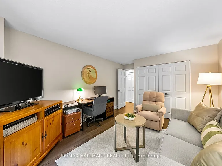 2210 Lakeshore Rd #104 — Photo 36