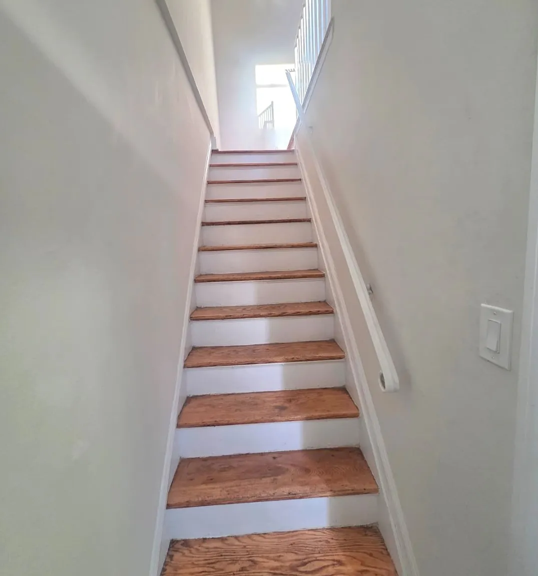 2 bed, 836 sqft, $2,650 — Photo 2