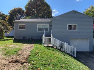 628 Moore Rd, Akron, OH 44319