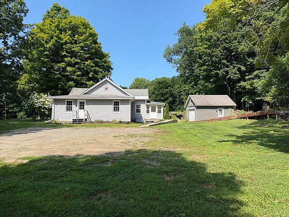 3rd image of 282 Conway Rd