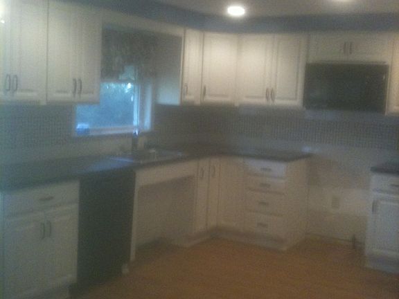 4th image of 88 Leocrest Ct
