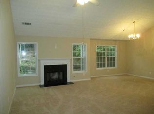 692 Bostonian Way, Lawrenceville, GA 30046