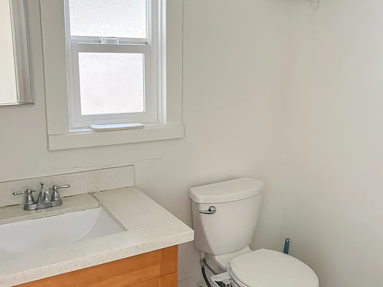 7565 Emerson Pl — Photo 10