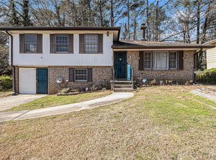 989 Queen Elizabeth Way, Morrow, GA 30260