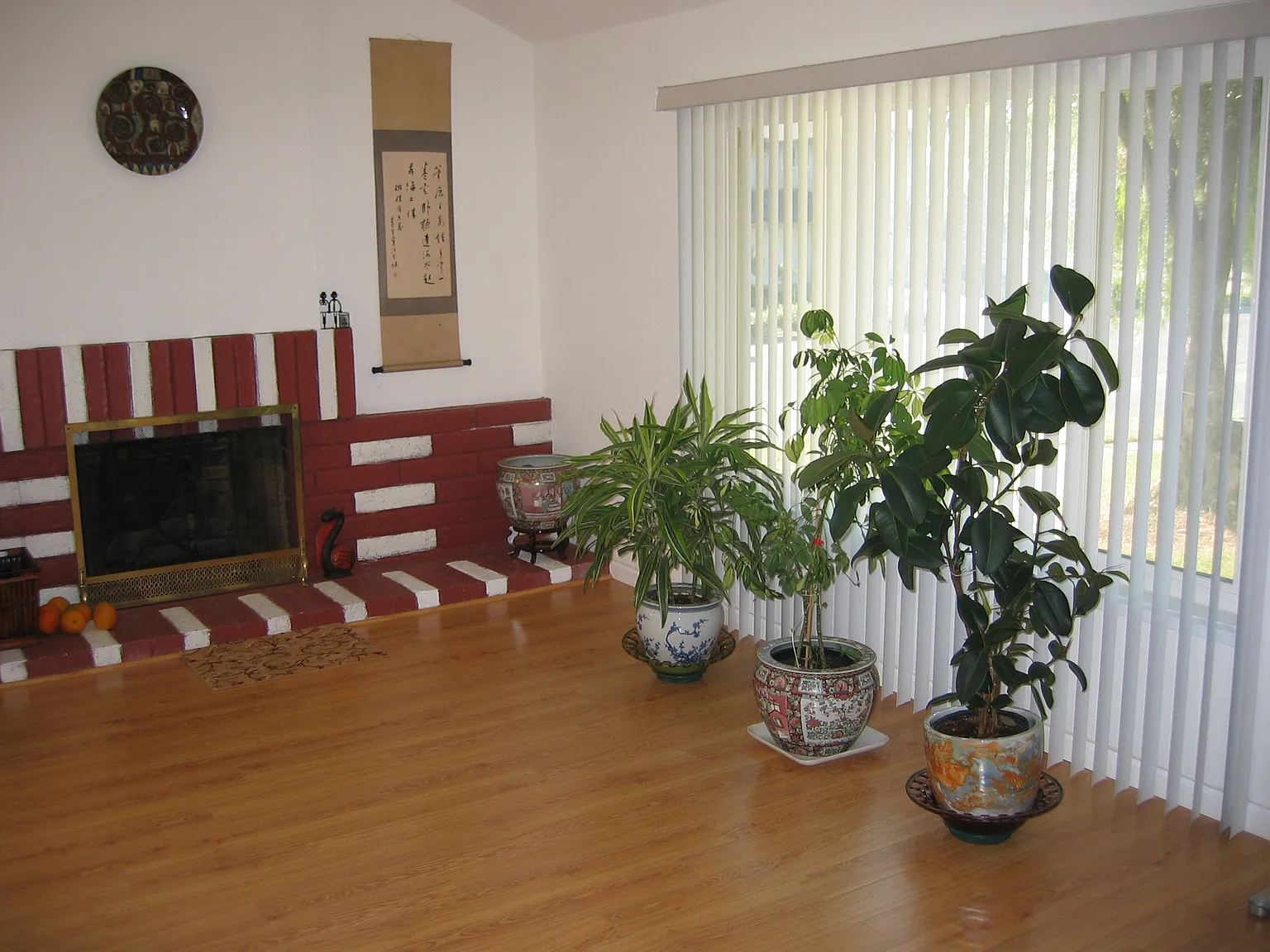 3 bed, 1440 sqft, $1,050 — Photo 1