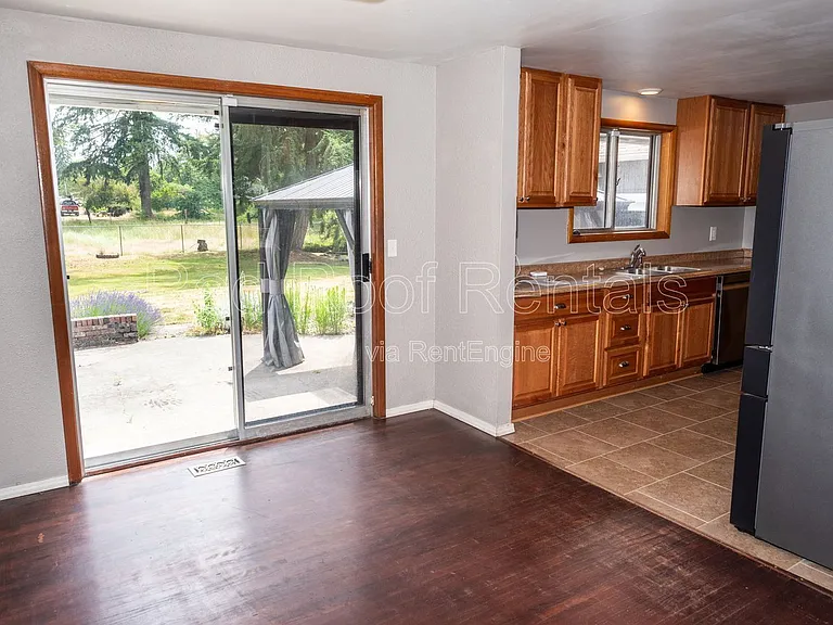 502 138th St E — Photo 12