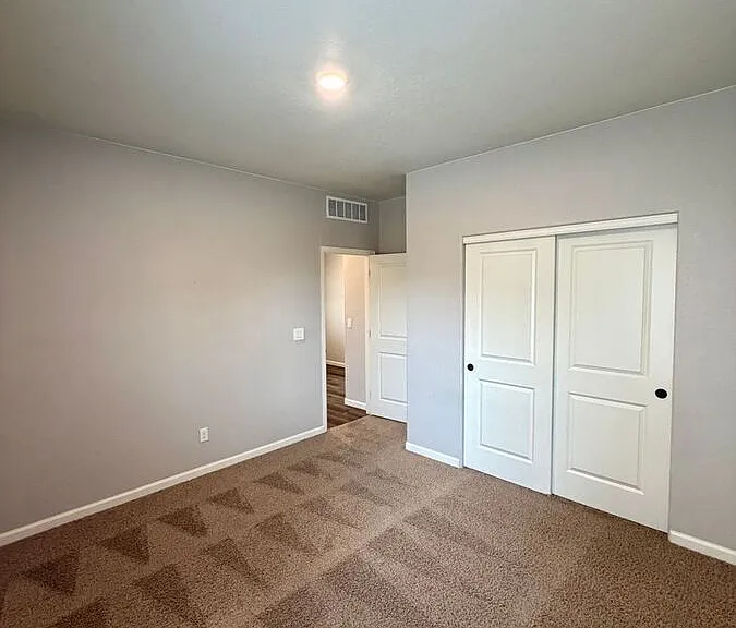 2299 Murray St — Photo 8