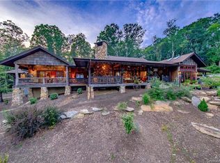 414 Flat Top Mountain Rd, Fairview, NC 28730