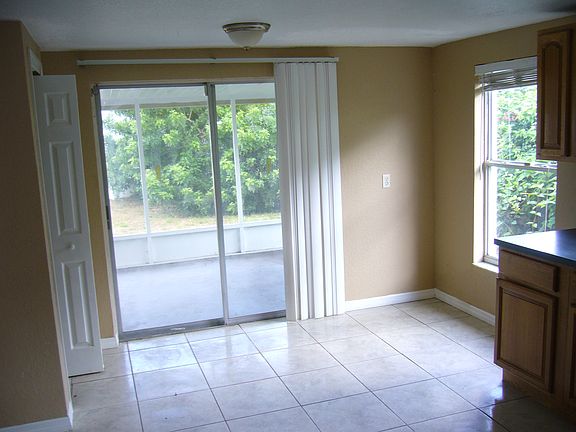 5th image of 16027 Frost Dr #0