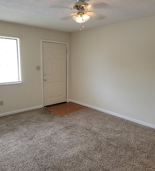 1st image of 1816 Fieldcrest Cir #8