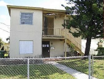 2nd image of 1330 NW 68th Ter