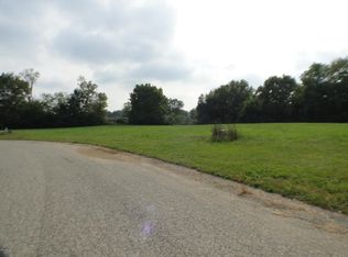 2460 Elizabeth St, Niles, MI 49120