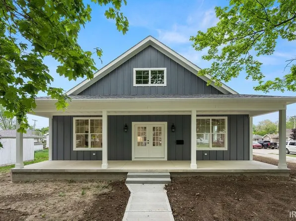 409 S Main St, Tipton, IN 46072