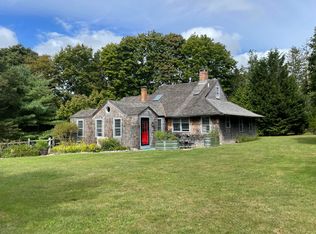 10 Danls Way, West Tisbury, MA 02575