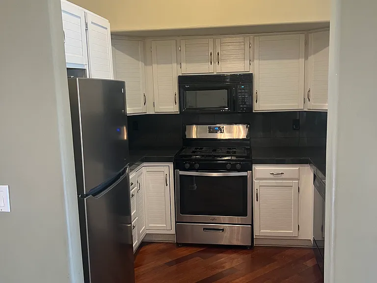 5500 Torrance Blvd #C — Photo 27