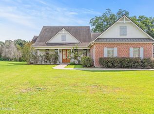 1004 Kern Dr, Breaux Bridge, LA 70517