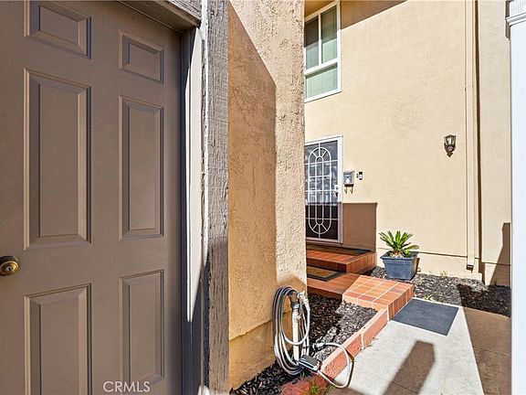 5th image of 13009 Camino Del Rey