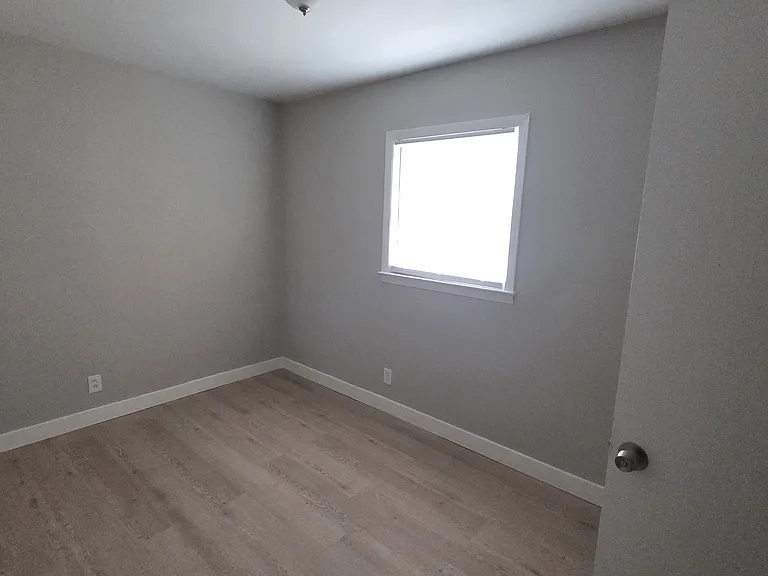 3625 Belair Rd — Photo 3