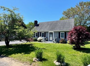 5 Blossom Ln, Gloucester, MA 01930