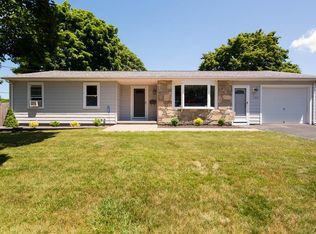 164 New Hampshire Ave, Somerset, MA 02726