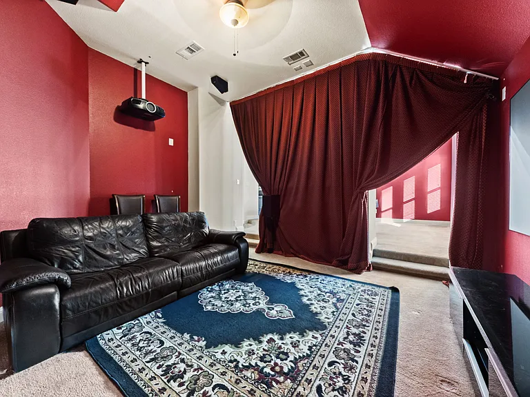 15520 Mayflower Trl — Photo 28