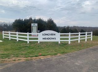 370 Longview Meadows Dr, Pacific, MO 63069