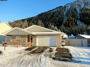 4312 Manor Ave, Juneau, AK 99801