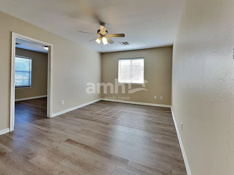 25524 W Dunlap Rd — Photo 20