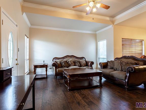 5th image of 22930 Blakeney Dr