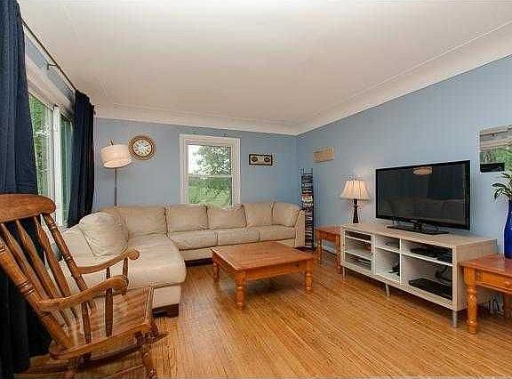 3rd image of 4230 Nevada Ave N