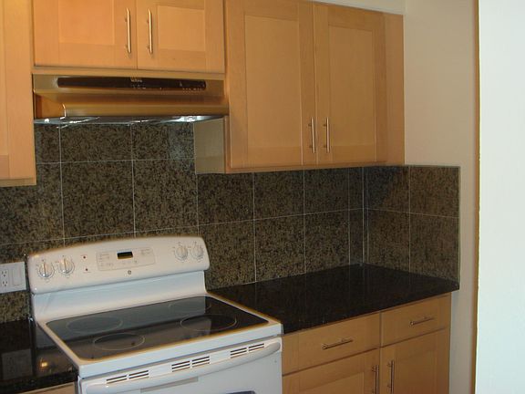 Close in kitchen photo