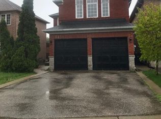 7166 Black Walnut Trl, Mississauga, ON L5N 7N5